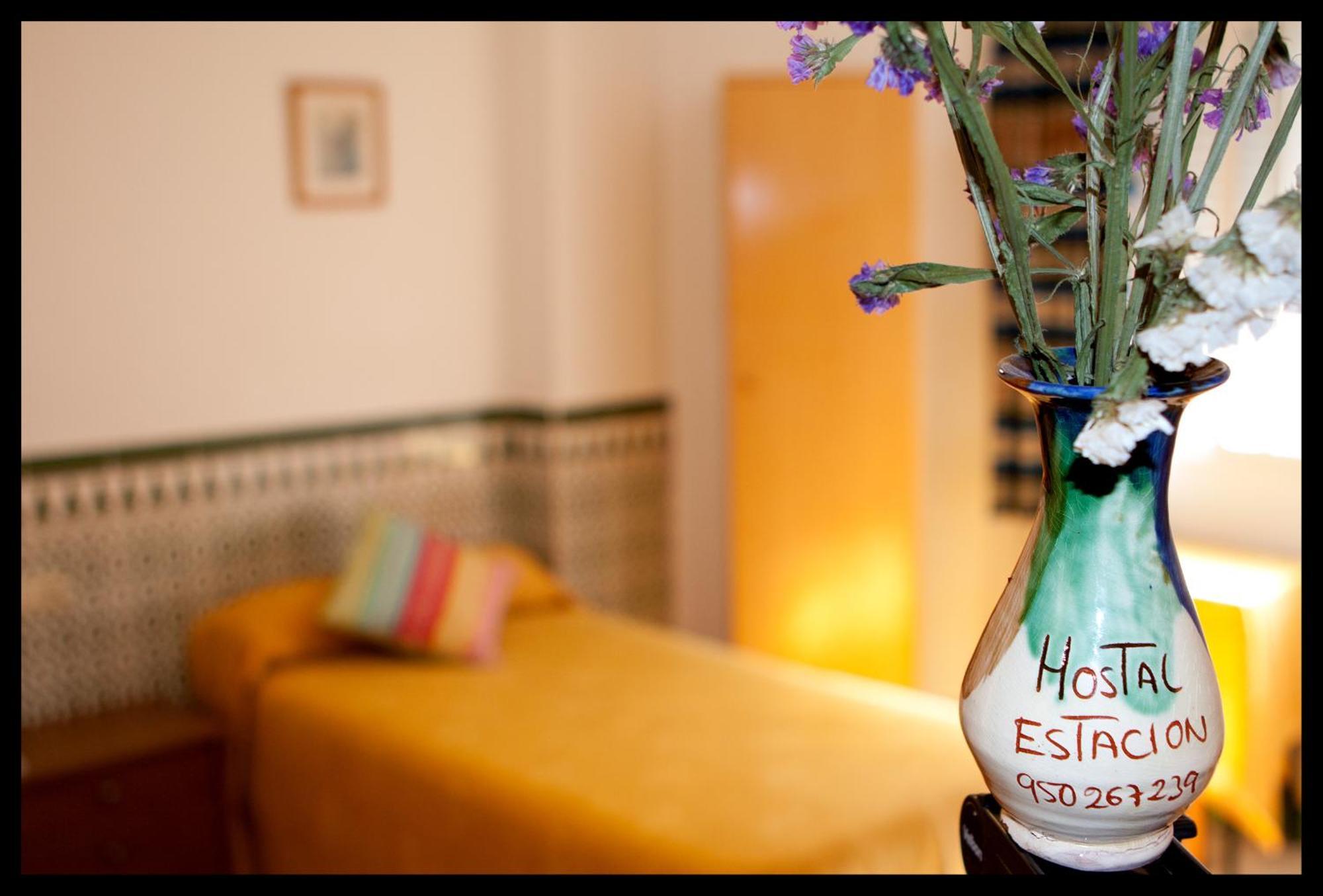 Hostal Estacion アルメリア エクステリア 写真