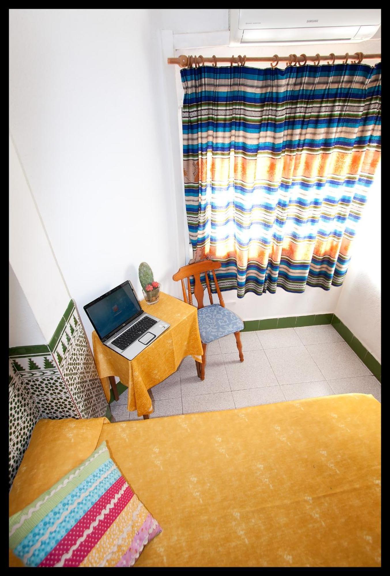 Hostal Estacion アルメリア エクステリア 写真